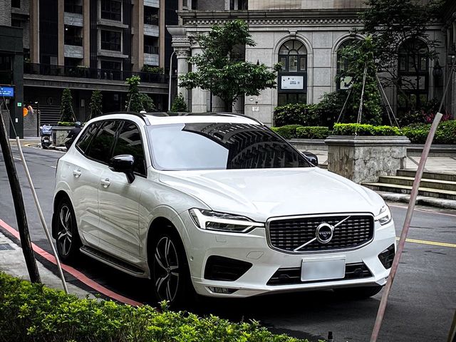 2020 VOLVO XC60  第2張相片