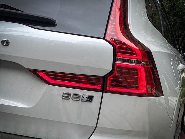 2020 VOLVO XC60  第5張相片