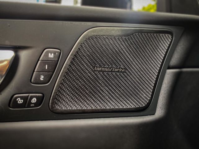 2020 VOLVO XC60  第15張相片