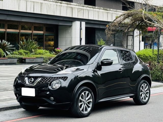 稀有物件//八核心安卓機/倒車顯影/一鍵啟動/定速系統/雙前座電熱椅/恆溫空調/光感應自動頭燈  第1張相片