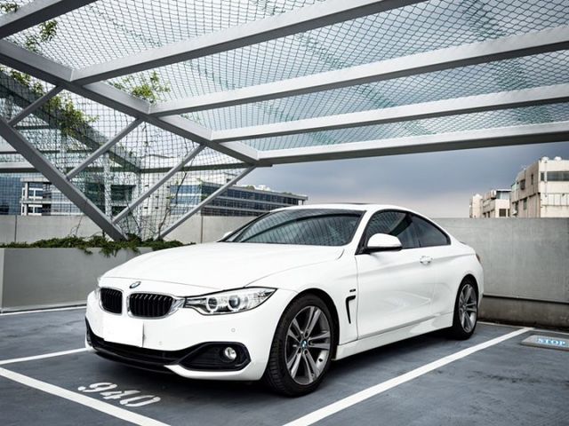 雙門COUPE//雙前座電動座椅/雙區恆溫空調/HID頭燈/M板方向盤/定速系統  第1張相片