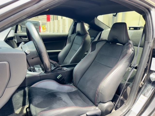 稀有手排//IKEY/摸門解鎖/STI前四後二卡鉗/全車犀牛皮/全新離合器片  第11張相片