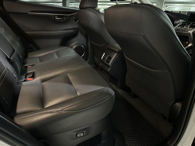 LEXUS凌志 NX300  第9張相片