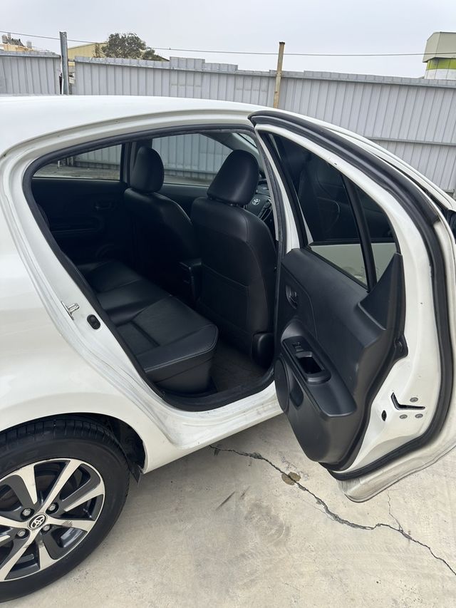 TOYOTA豐田 PRIUS C  第6張相片
