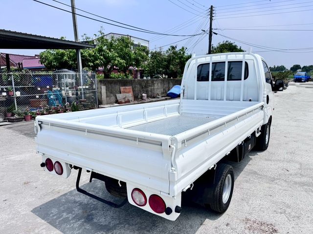 KIA起亞 KAON  第10張相片