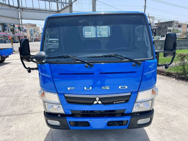 MITSUBISHI三菱 CANTER  第9張相片