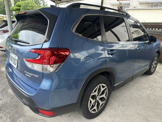 SUBARU速霸陸 FORESTER  第2張相片
