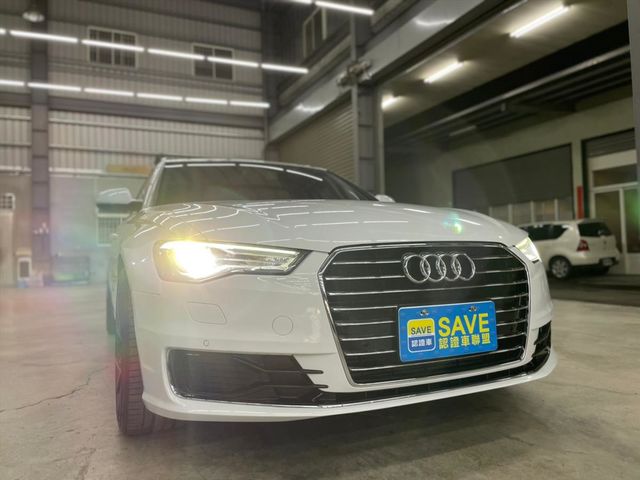 AUDI A6 AVANT 40TFSI  第1張相片