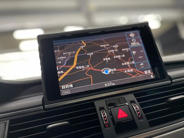 AUDI A6 AVANT 40TFSI  第13張相片
