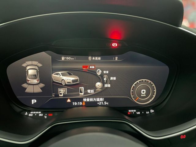 AUDI TT 45TFSI 原廠保固  第11張相片