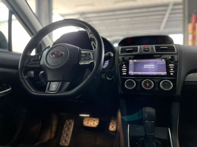 SUBARU LEVORG 2.0  第11張相片