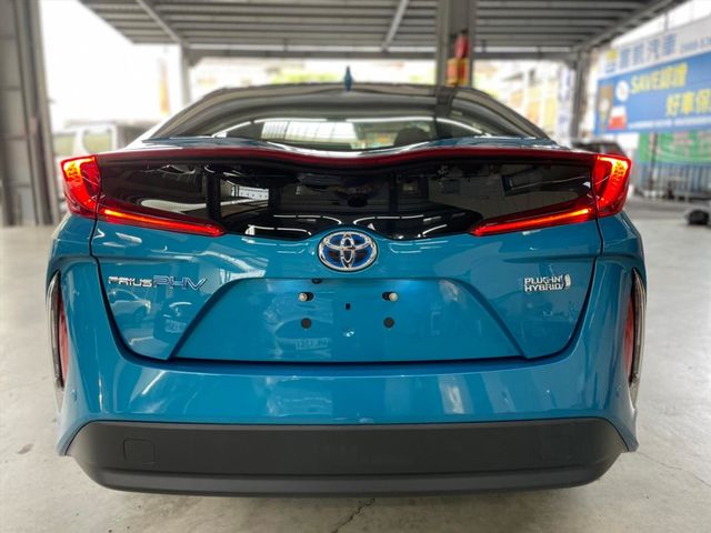TOYOTA PRIUS PHV  第6張相片