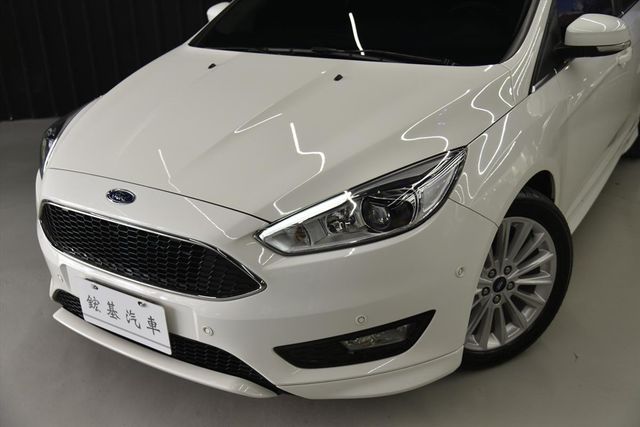 【鋐基汽車】FORD FOCUS 5門  第2張相片