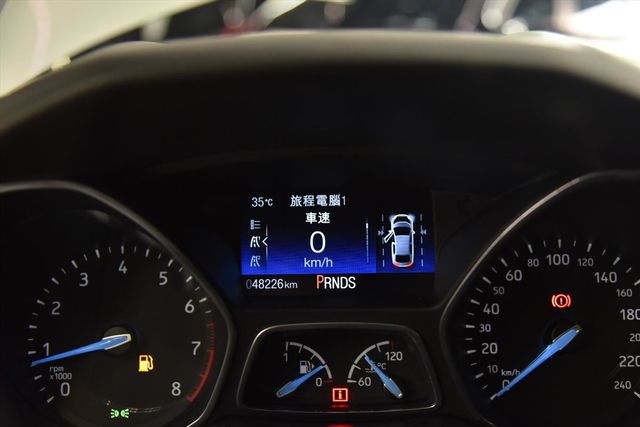 【鋐基汽車】FORD FOCUS 5門  第17張相片