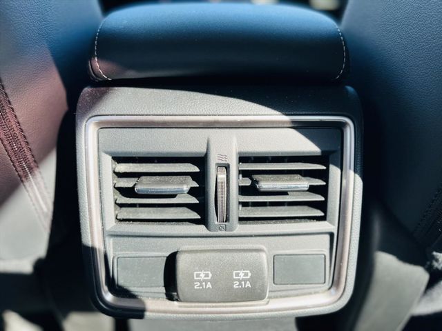 SUBARU FORESTER  第30張相片