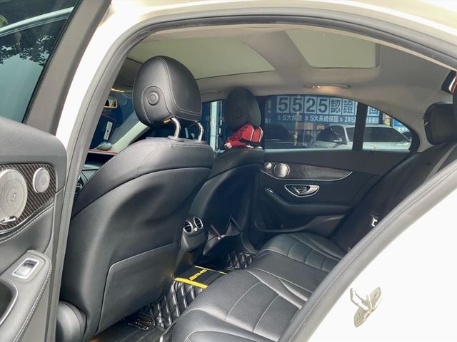 BENZ C300  第6張相片