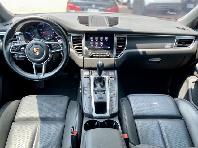 PORSCHE MACAN  第7張相片