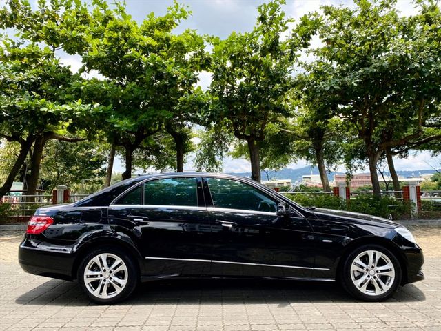 2010年 BENZ E200 CGI  第7張相片