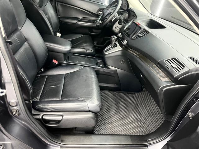 CRV2.4 VTI-S四輪驅動  第6張相片