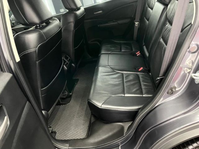 CRV2.4 VTI-S四輪驅動  第8張相片