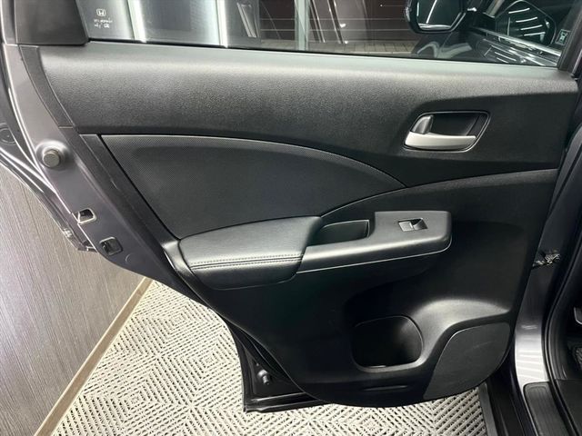CRV2.4 VTI-S四輪驅動  第11張相片