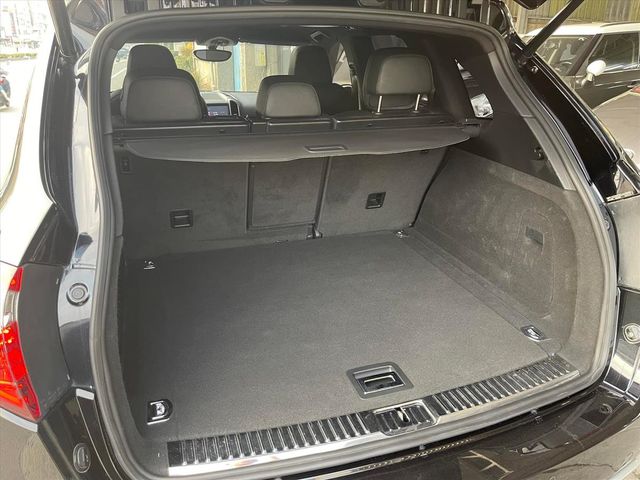 3.6L自然進氣,全車原鈑,已認證  第10張相片