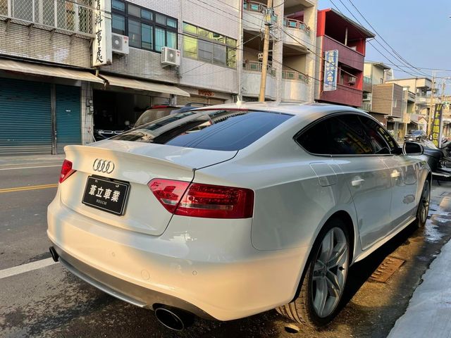 AUDI奧迪 S5  第4張相片