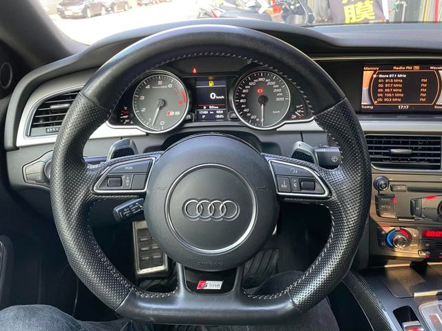 AUDI奧迪 S5  第8張相片