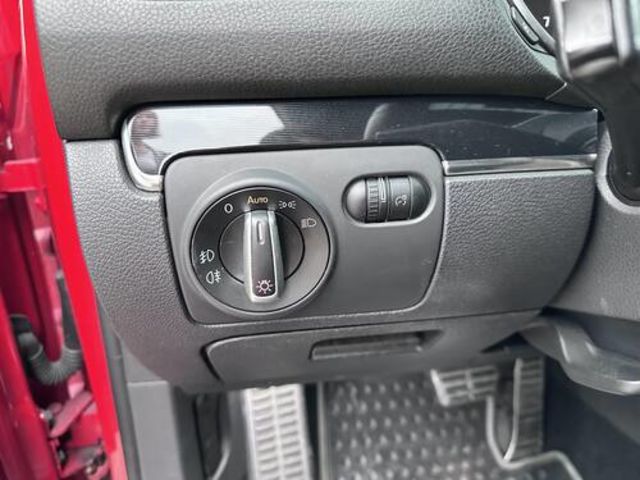 VOLKSWAGEN福斯 GOLF GTI  第10張相片