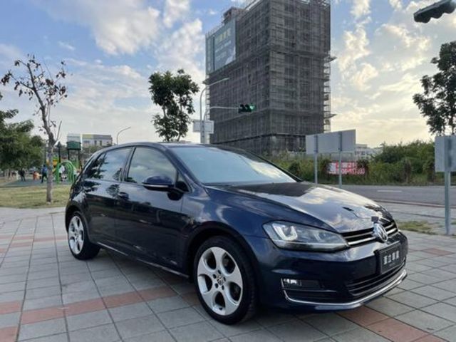 VOLKSWAGEN福斯 GOLF  第2張相片