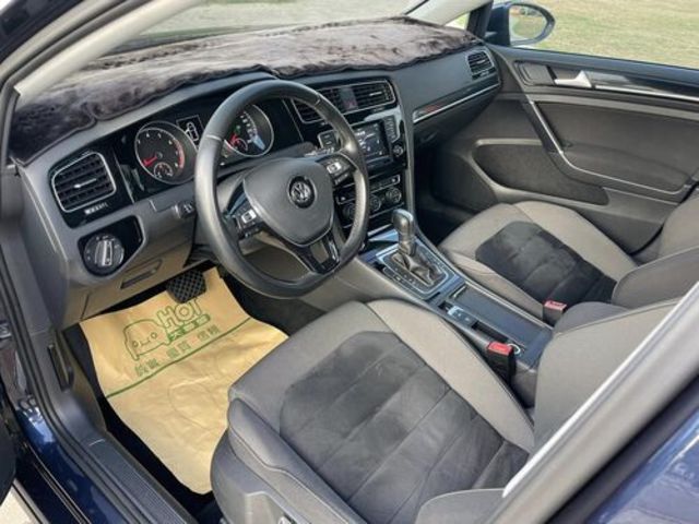 VOLKSWAGEN福斯 GOLF  第14張相片