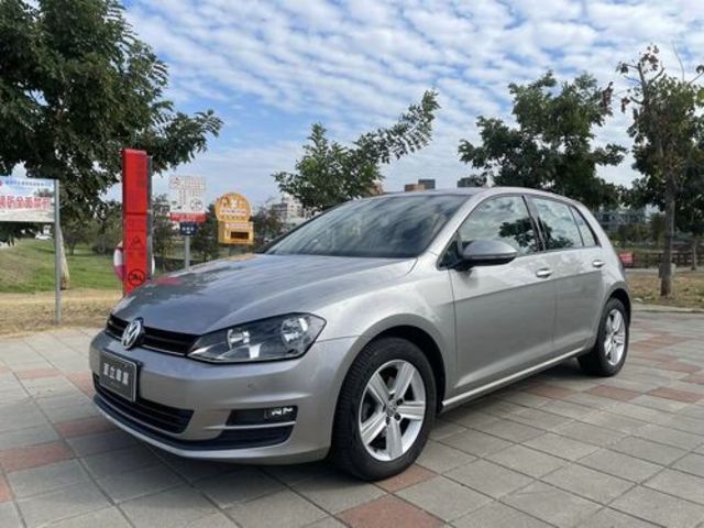 VOLKSWAGEN福斯 GOLF  第1張相片