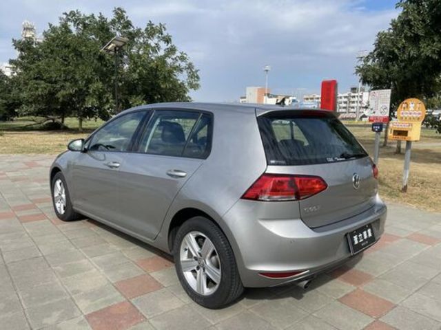 VOLKSWAGEN福斯 GOLF  第5張相片