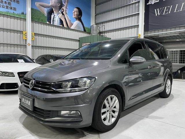 VOLKSWAGEN福斯 TOURAN  第1張相片