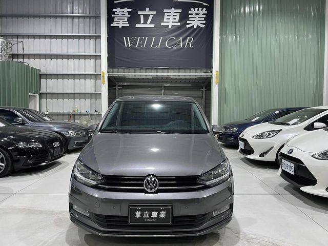 VOLKSWAGEN福斯 TOURAN  第2張相片