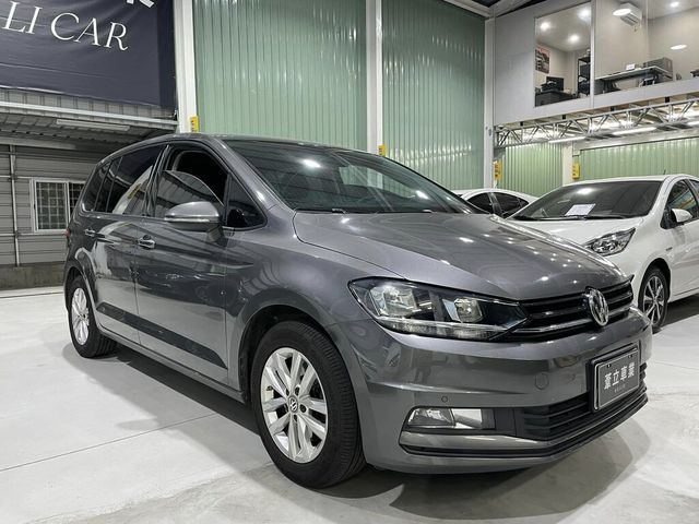 VOLKSWAGEN福斯 TOURAN  第3張相片