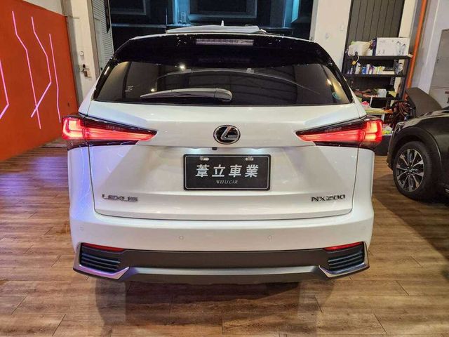 LEXUS凌志 NX200  第4張相片