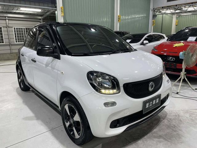 SMART斯麥特 FORFOUR  第3張相片