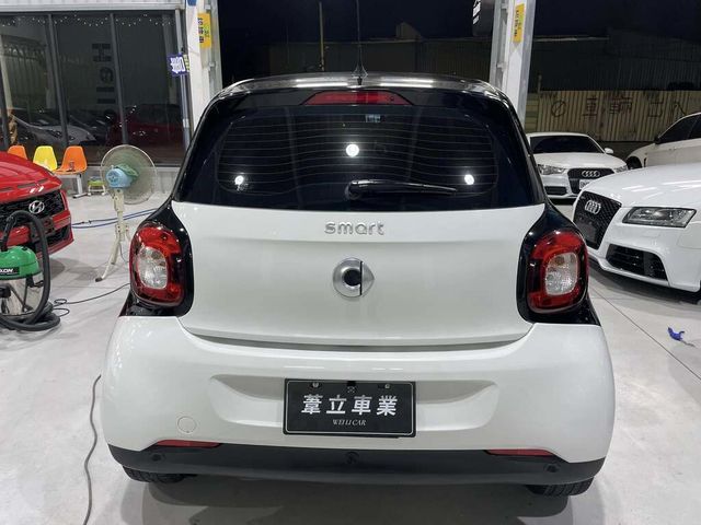 SMART斯麥特 FORFOUR  第6張相片