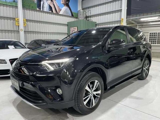 TOYOTA豐田 RAV4  第1張相片