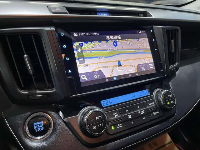 TOYOTA豐田 RAV4  第15張相片