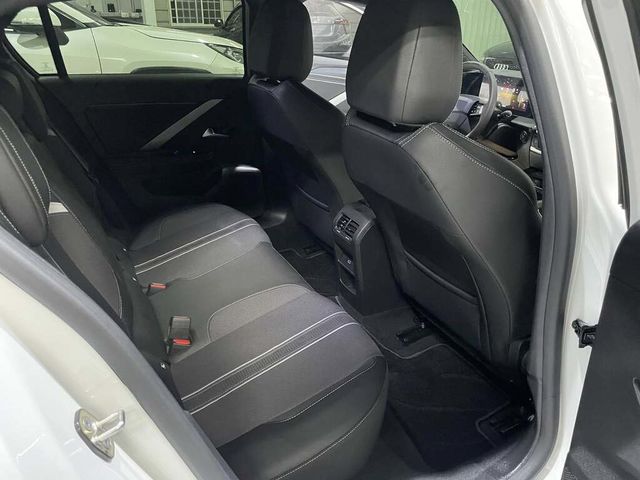 OPEL歐寶 ASTRA  第14張相片