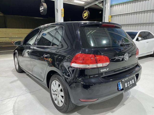 VOLKSWAGEN福斯 GOLF  第6張相片