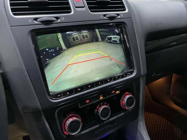VOLKSWAGEN福斯 GOLF  第10張相片