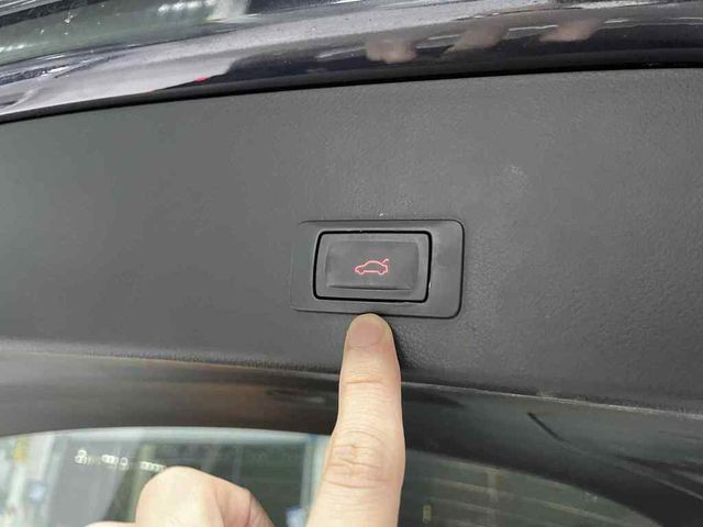 AUDI奧迪 A6  第16張相片