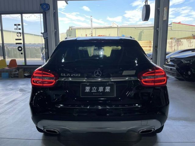 M-BENZ賓士 GLA200  第5張相片