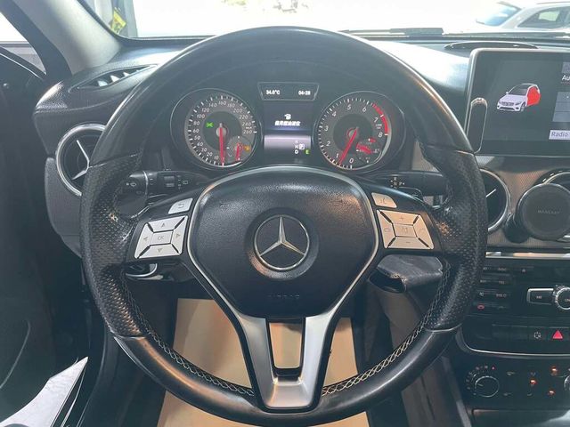 M-BENZ賓士 GLA200  第8張相片