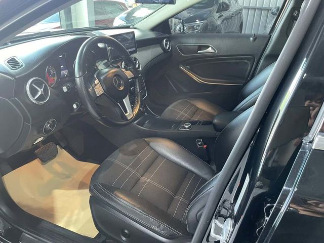 M-BENZ賓士 GLA200  第12張相片