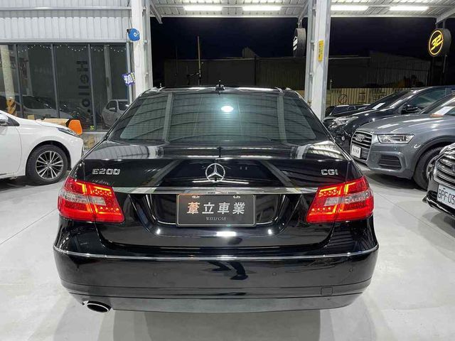 M-BENZ賓士 E200  第6張相片