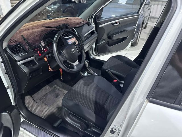 SUZUKI鈴木 SWIFT  第12張相片